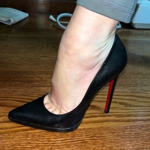 Christian Louboutin Pigalle Plato 120 Pumps black